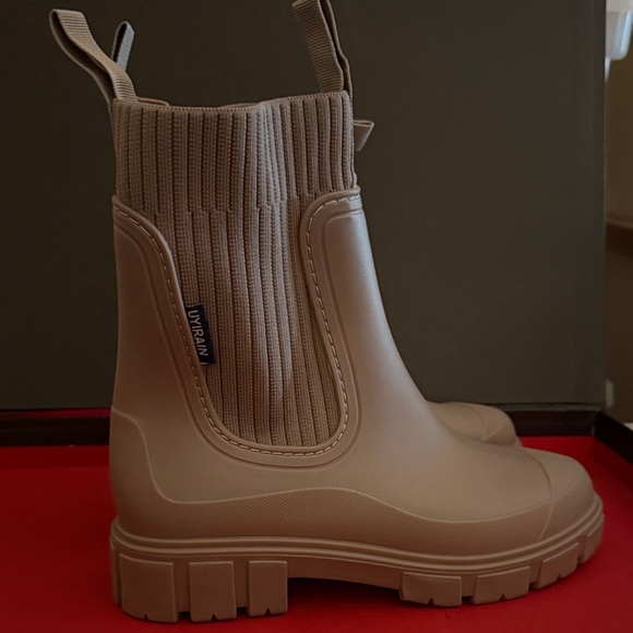 Waterproof Non-Slip Thick Sole Mid-Calf Boots, Ankle Chelsea Rain Boots - Picture 3 of 10